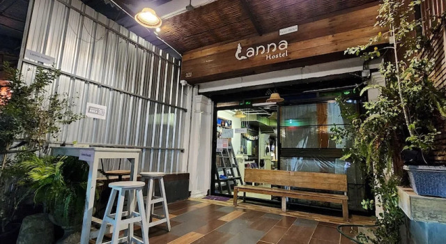 Lanna Hostel, Забронировать Хостел Си-Пхум Чиангмай