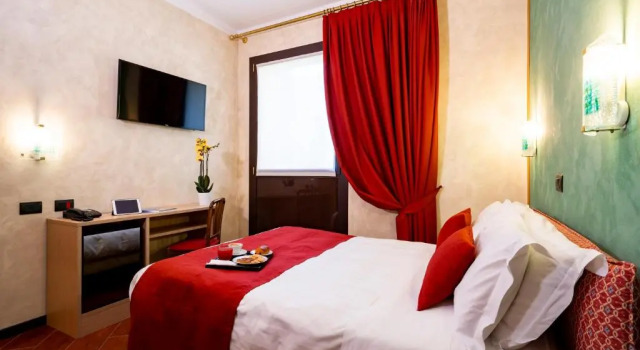 Двухместный номер Standard Hotel Plaza