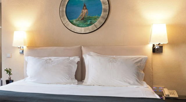 Полулюкс Allegory Boutique Hotel