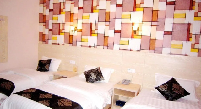 Zhangjiajie Weigongguan Chain Hotel Yongding Branch, Забронировать Отель Чжанцзяцзе Хунань