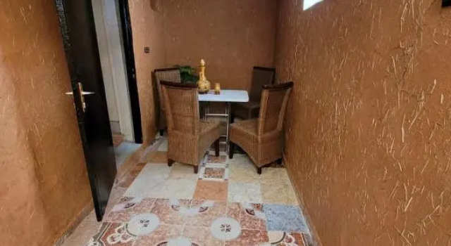 superbe Appartement avec entrée privée et à 10 de la plage, Забронировать Апартаменты/квартира Отели Агадира с парковкой, рядом с Souk El Had of Agadir, Парковка
