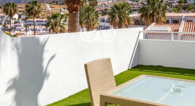 Апартаменты Premium Hotel Malibu Park