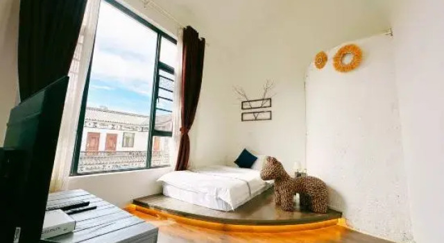 Семейный люкс Dali Zuoshe Courtyard Homestay