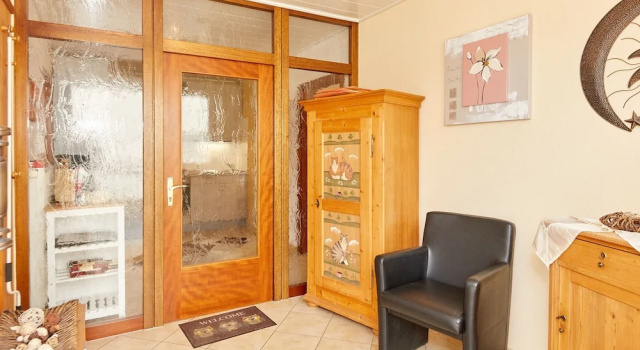 Ferienwohnung-Vinothek Keifer Kinheim, Забронировать Отель Отели Трабен-Трарбах с парковкой, Парковка