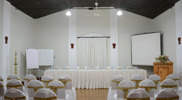 Bandarawela Hotel