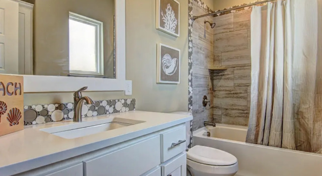 With A Splash Vw60 4 Bedrooms 4.5 Bathrooms Home