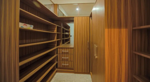 Номер Luxury Kingstel Apartments East Legon Accra