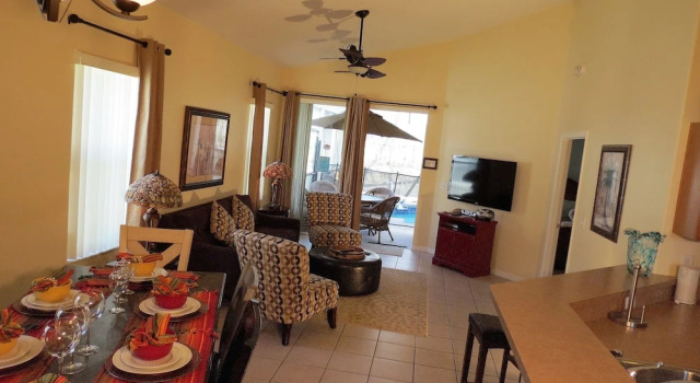 Коттедж Superior SVV Pool Homes