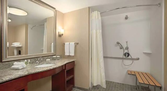 Четырёхместный люкс с 2 комнатами Homewood Suites Atlantic City Egg Harbor Township