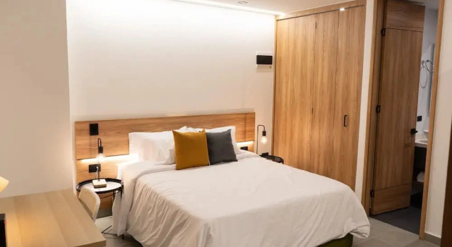 Once Suites