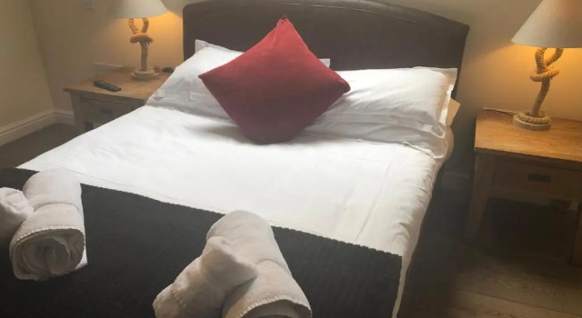 Апартаменты с 3 комнатами Romneys Apartments & Suites