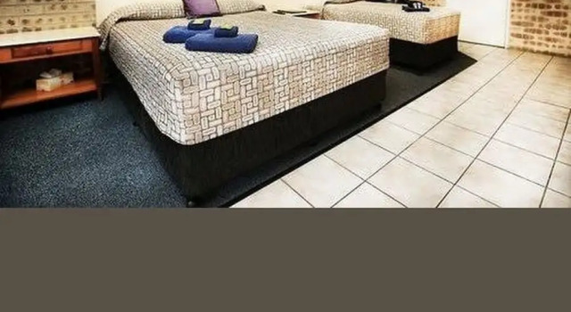 Двухместный номер Deluxe Central Motel Gin Gin