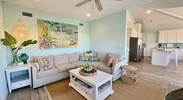 #latitude Adjustment 4 Bedroom Home by RedAwning, Rezerwuj Hotel Port Bolivar Teksas