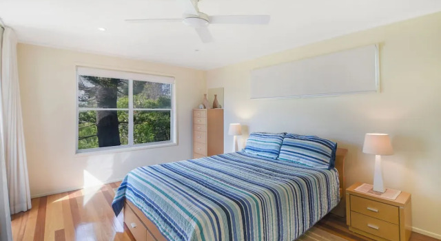 Summer Place - 24 Shearwater Street