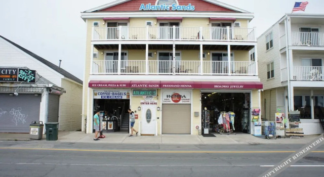 Atlantic Sands, Varaa Hotelli Hotellit New England uima-altaalla, Uima-allas