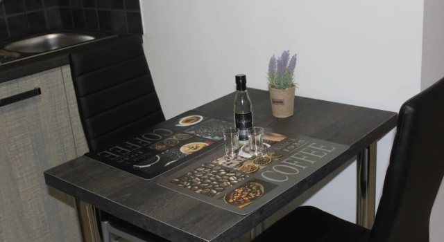 Двухместная студия Aaron Studios Apartments