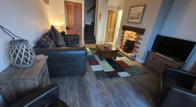 Whitby Beachfront Cottage, Забронировать Отель Отели Йоркширских вересковых поля 4 звезды, 4*