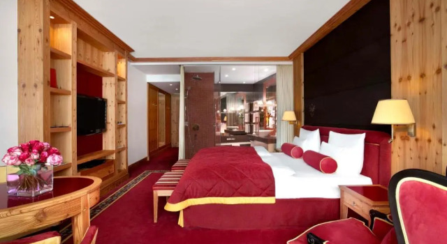 Двухместный номер Superior Kempinski Hotel Das Tirol