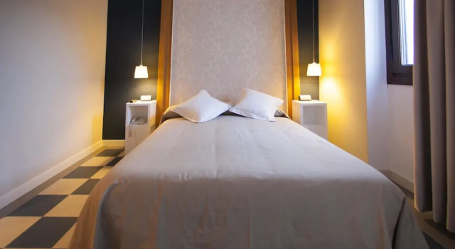 La Castellana - Habitaciones y desayuno, Book Hotel Benassal Castellon Province