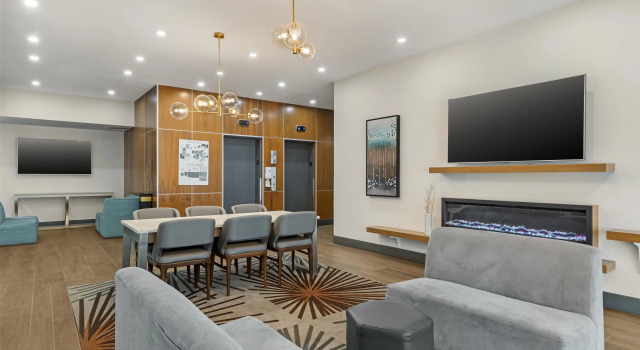 Best Western Plus Suites Downtown