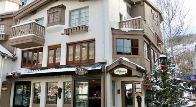 Vail Village 1 Bedroom Condo Next to Gondola One
