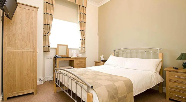 Двухместный номер Economy Stoke Rochford Hall