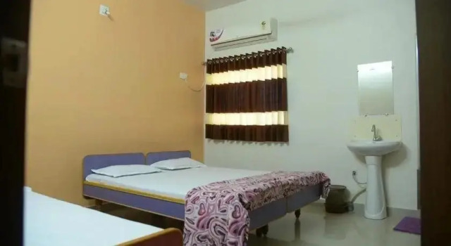 Hotel Shrinath, Réserver Hôtel Virpur Gujarat
