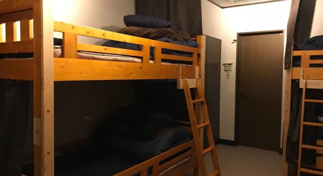 Guesthouse-Lahar- Hostel