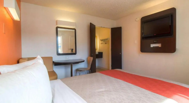 Двухместный номер Standard Studio 6 Suites Las Vegas, NV - Tropicana