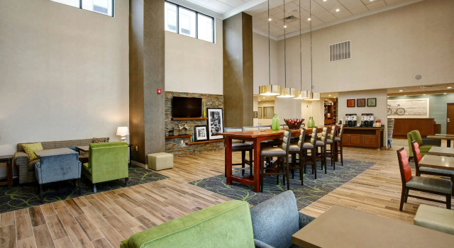 Hampton Inn & Suites By Hilton Baltimore/Aberdeen, Md, Buchen Sie Hotel Aberdeen Maryland