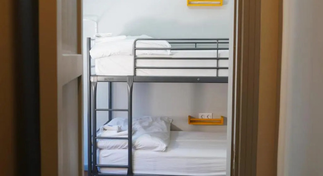 Номер Economy Tilas - Rooms in 19th Century Wooden Townhouse,Kadikoy