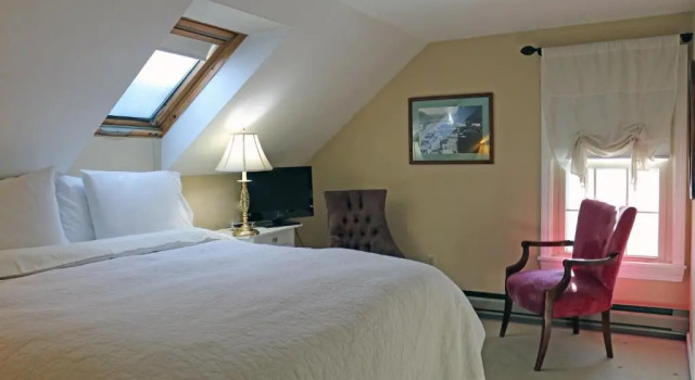 Номер Economy Camden Windward House