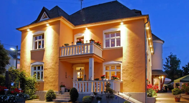 Weingut und Gästehaus Apel, Foglalás Szálloda Nittel 