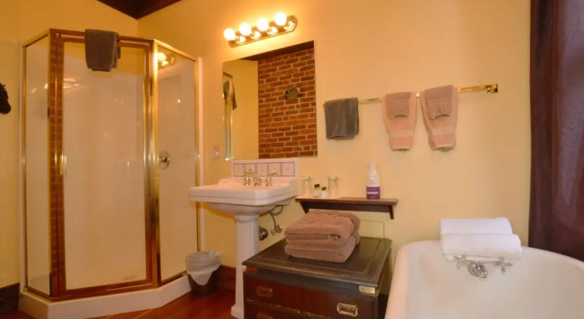 Номер Deluxe Marketas Bed and Breakfast