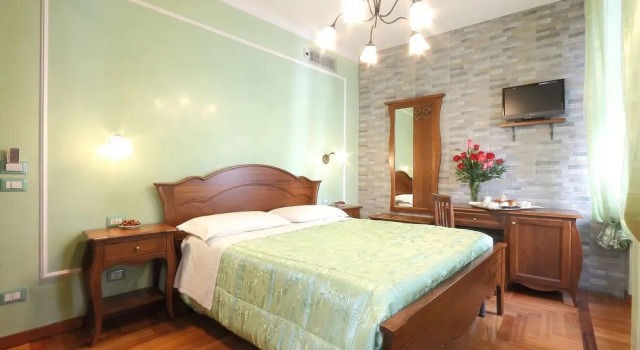 Notturno Fiorentino Rooms, Забронировать Отель Отели Флоренции с завтраком, рядом с Баптистерий сан Джовани, Завтраки