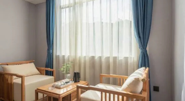 Люкс Jinghu Greater Bay Area Renwen Hotel