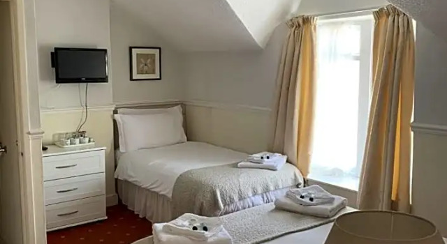 Семейный номер Standard Seaclyffe Hotel Ltd