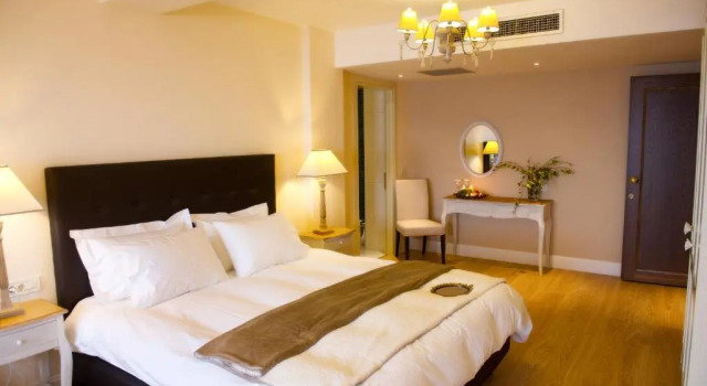 Номер Classic Mir Boutique Hotel