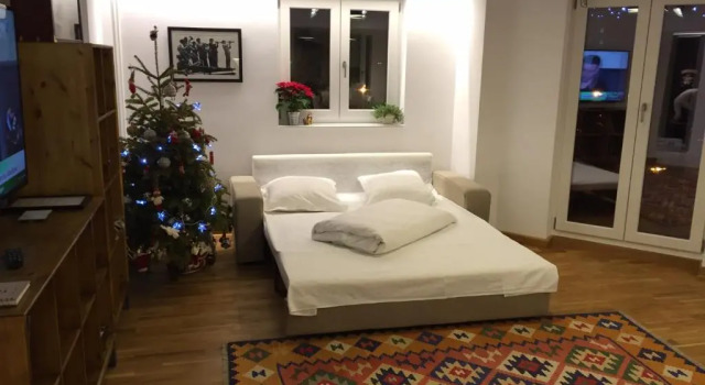 Huoneisto Diana's Flat No 1 Bucharest - Old City