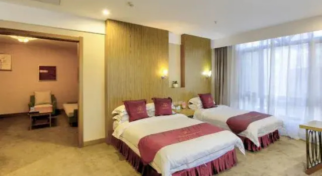 Семейный люкс Wanhao International Hotel