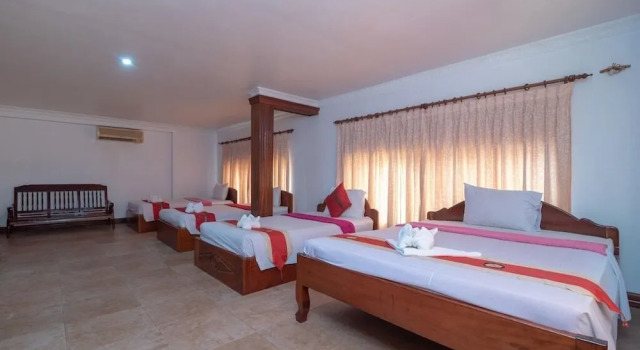 Люкс Superior Angkor Indian Hotel