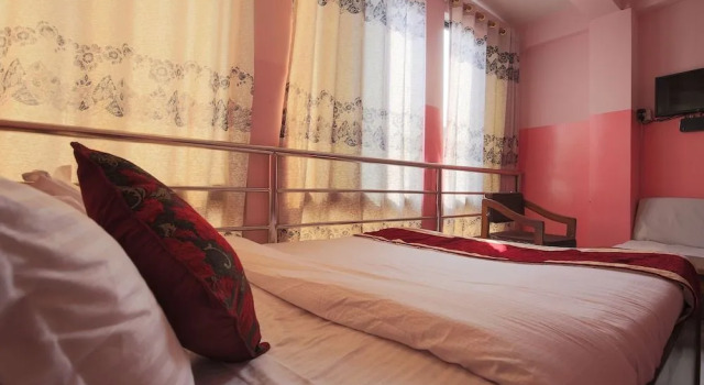 OYO 394 Nhu Rajdhani Guest House, Забронировать Гостевой дом Гостевые дома Катманду, рядом с Nepal Tourism Office, Гостевой дом