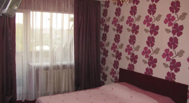 Bon Apart Avangard, Book Hotel Hoteller i Nikolayev med parkering, Parkering