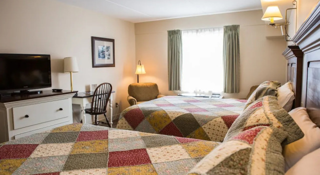 Четырёхместный номер Standard The Village Inn of Lakefield