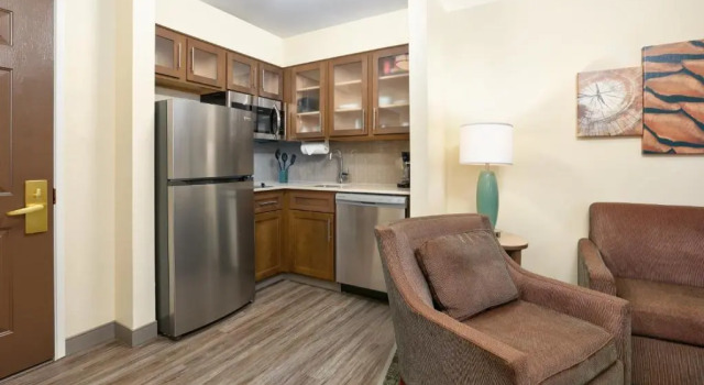 Люкс с 2 комнатами Staybridge Suites Corning by IHG