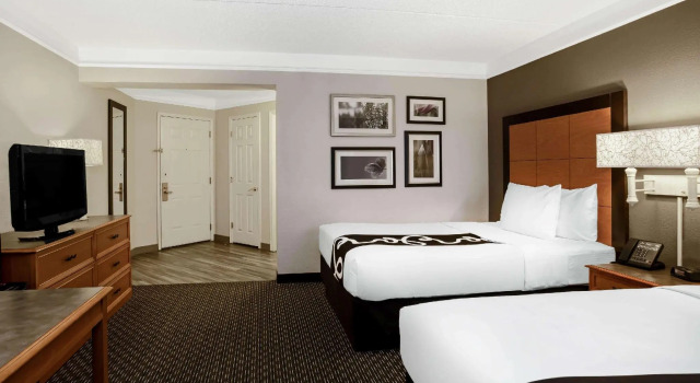 Четырёхместный номер Deluxe La Quinta by Wyndham Tucson Airport