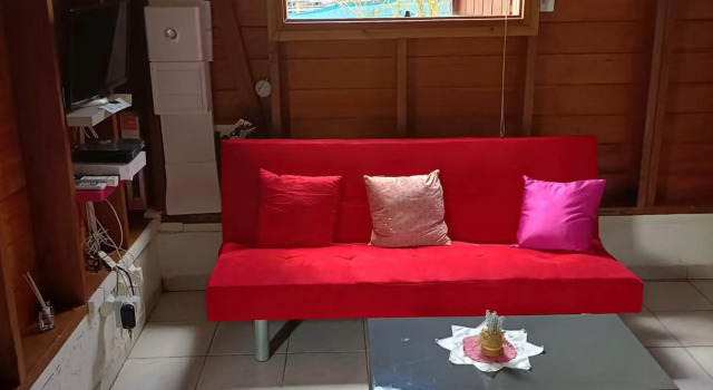 Bungalow d'une chambre avec vue sur la ville piscine partagee et jardin clos a Chateau Gaillard Le Moule a 7 km de la plage