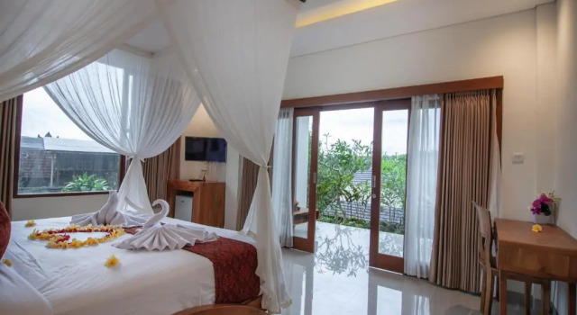 Номер Deluxe Mahadana Ubud