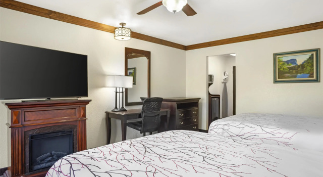 Четырёхместный люкс Best Western Plus Yosemite Gateway Inn