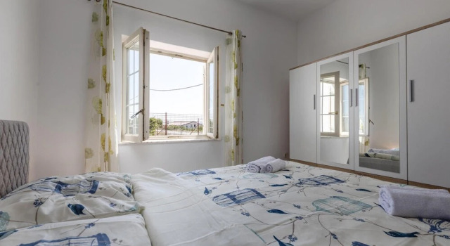 Beautiful Apartment in Senj With Wifi and 2 Bedrooms, Prenota Appartamento Segna 